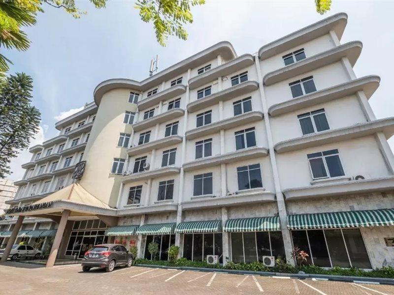 เอเลนอร์ โฮม แอท เอียคแมน Hotel บันดุง ภายนอก รูปภาพ